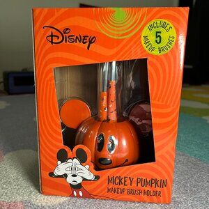 *NEW* Disney Mickey Pumpkin - Makeup Brush Holder with 5 brushes included